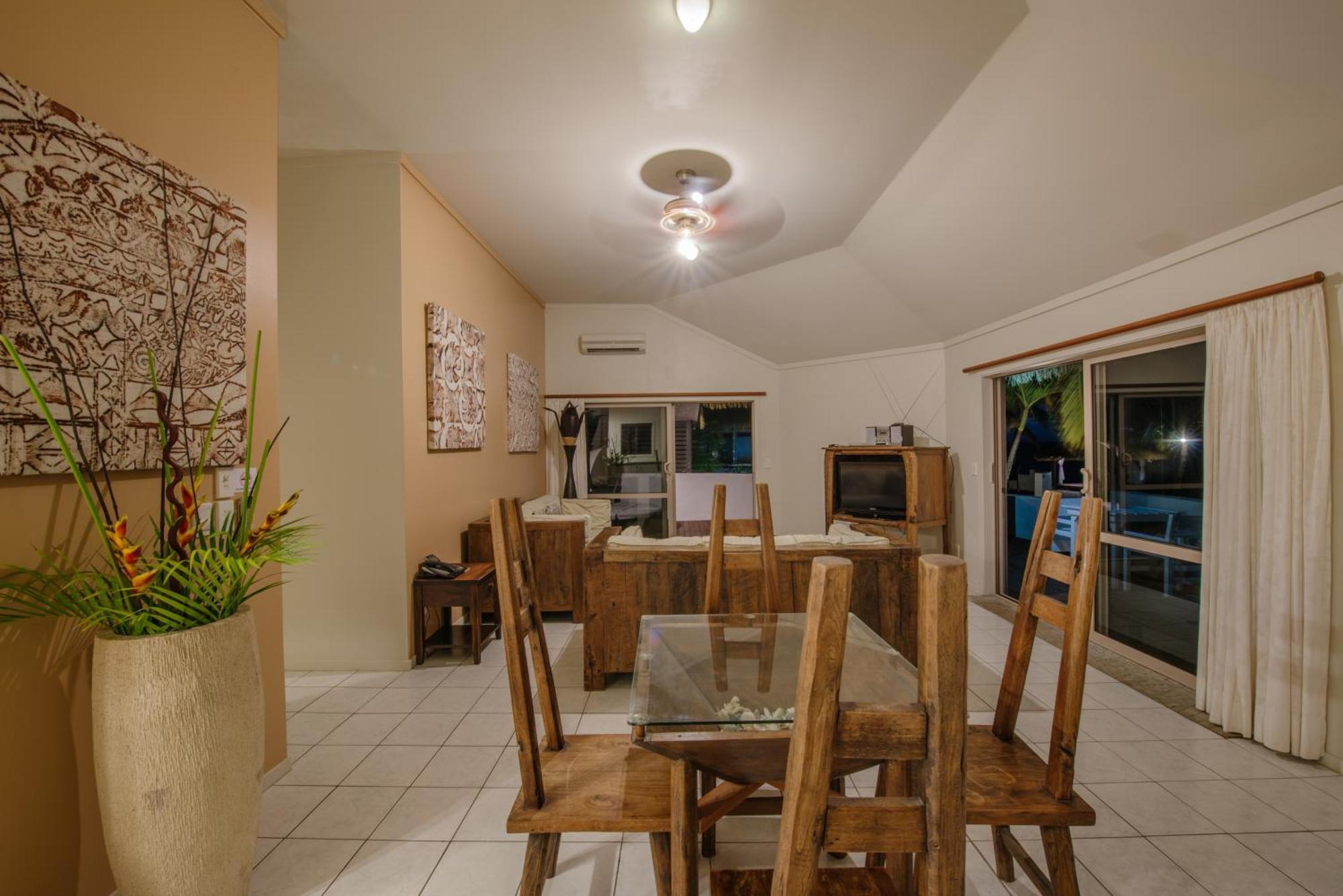 Crown Beach Resort & Spa (Adults Only) Rarotonga Exterior foto